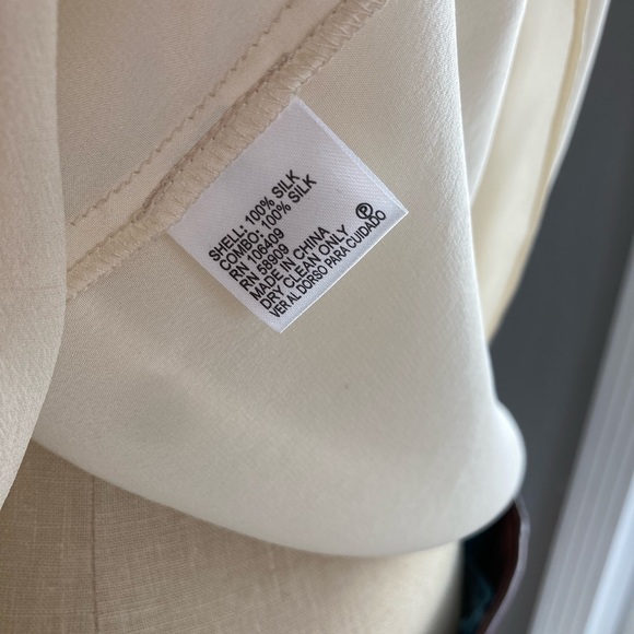 Beautiful Ruffle Detail Silk Blouse - Picture 9 of 10